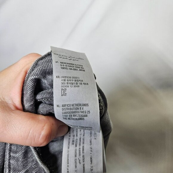 Abercrombie & Fitch‎ Women's 90s Straight Ultra High Rise Jeans 28/6 Long Gray - Picture 13 of 16